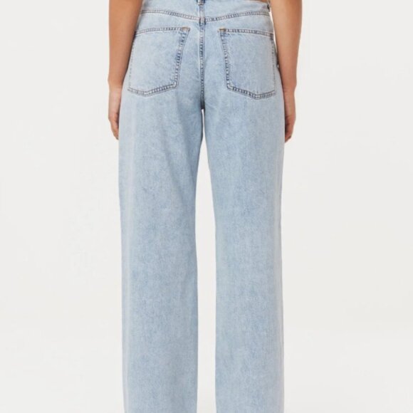 Frank And Oak Light Wash Jeans - Courtney Style Ample/Loose - Picture 4 of 7